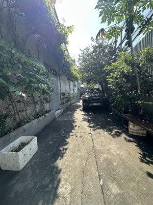 nhà 5 tầng đẹp như mới đường nội bộ khu cao lỗ