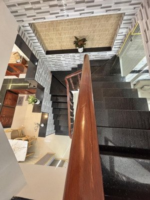 bán nr 4pn, 5wc, 56m2, giá siêu hời 5,95 tỷ tại đ.số 20, bình hưng hòa a, bình tân, hcm