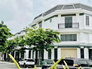 nhà 1 trệt 1 lửng 1 lầu tại vsip2, chỉ 3,4 tỷ nhận nhà ngay, chiết khấu 3%, hỗ trợ vay 70%