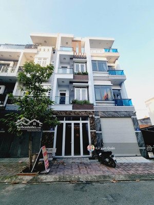 bán nhà phố hoàn công đông hòa dĩ an sát thủ đức