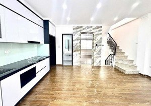 [siêu phẩm] bán nhà - kim giang 42m 6 tầng thang máy ô tô vào tận nhà chỉ 11 tỷ