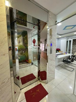bán nhà 5 tầng có thang máy gần đh văn lang p13 bình thạnh(4x20m) 10 phòng thuê 50tr - nhỉnh 13 tỷ