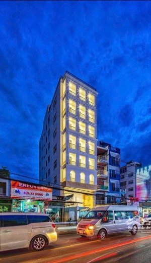 siêu phẩm tòa nhà mặt tiền âu cơ phường 14 quận tân bình dt:10x32m hầm 9 tầng hđt:300tr giá:84tỷ