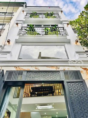 3tỷ290 sở hữu ngay nhà 70m2 đường ôtô đoàn văn bơ - q4, gần chợ xóm chiếu, đang cho thuê 22 triệu