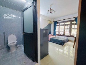 cho thuê căn hộ q10, đường 3/2, gần đh y khoa, đh bách khoa, vạn hạnh mall, nhà thờ đồng tiến