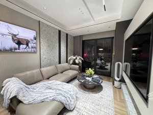 gia đình bán căn hộ 130m (3n2w) tại ct2 vimeco ii - nguyễn chánh, cầu giấy. sẵn sổ, tầng trung