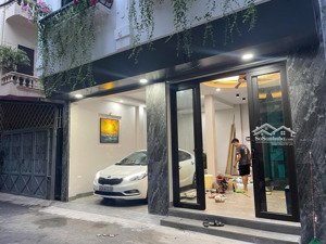 siêu phẩm phương liệt, lô góc, gara ô tô, thang máy, tăng full nội thất 22 tỷ. dt 50m2 - mt 6,7m.