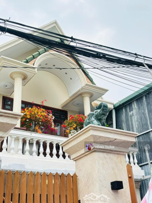 nhà đẹp mái thái dt rộng 155m2 đường lê văn việt p.tăng nhơn phú a quận 9 - lh thắm