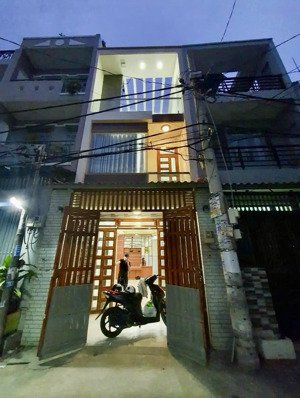 gấp gấp ngay gò xoài sát lê văn quới khu phân lô-hẻm 6m- 3 tầng (4x15) chỉ 5.x tỷ