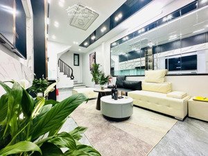 bán nhà phú mỹ-mỹ đình 35m2x 5t 7,6 tỷ
nhà đẹp,dân xây, mới,ngõ nông gần phố ở ngay!