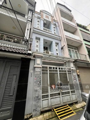 chưa tới 10 tỷ, có ngay nhà 4 tầng hxt 7m tại phan văn sửu, p13, tb, dt: 4 x 14m, giá chỉ 9.9 tỷ tl