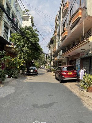 bán nhà hxh lý thường kiệt quận 10 dt:5x18m 2 tầng giá chỉ hơn 16 tỷ