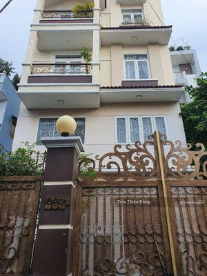 chính chủ bán siêu phẩm hai mặt tiền hoàng hoa thám, p5, pn (6.5 x 14m) cn: 88m2 chỉ 18,2 tỷ