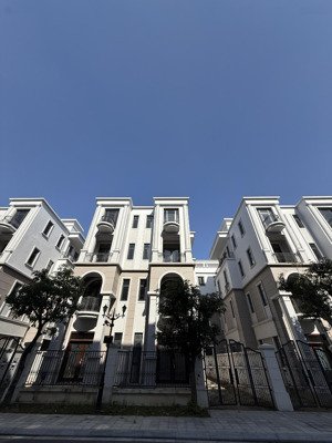 bán bt 5 tầng 8pn 6wc tại vinhomes ocean park 3, 13,5 tỷ, 90m2, hưng yên