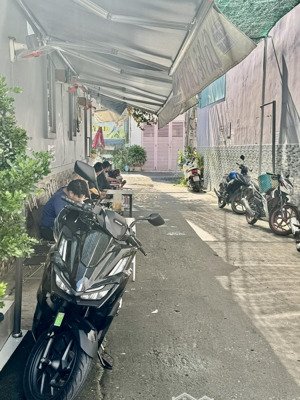 dãy trọ hẻm 5m, 82m2 cn đủ, 6p đang cho thuê, phường 8 gò vấp chỉ hơn 6tỷ