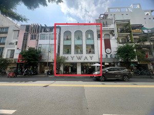 nhà mặt tiền giá tốt vị trí gần ngã 3 với cao thắng, ngay đường võ văn tần, quận 3