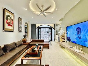 hxh - nhà phố trung tâm q7 115m2, 4pn 5wc 4 tầng đúc btct - nhỉnh 8 tỷ