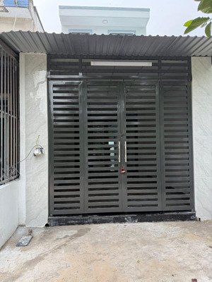 nhà 2 tầng xây mới đường xuân thới thượng 17,gần đường phan văn hớn chợ xuân thới thượng