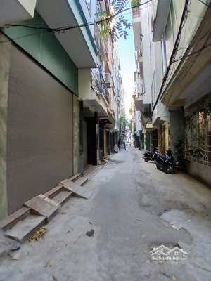 bán nhà riêng tại phố cát linh 35m2 giá 9