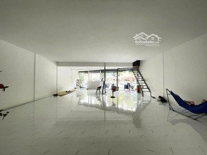 ngang 10m mặt tiền đường võ thị sáu - biên hòa. phù hợp kinh doanh cafe, quán ăn, showroom, shop