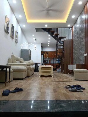 bán nhà riêng quyết thắng - hà đông 34.4m x 3 tầng - giá 7.x tỷ - mặt ngõ ô tô, ở ngay, kinh doanh