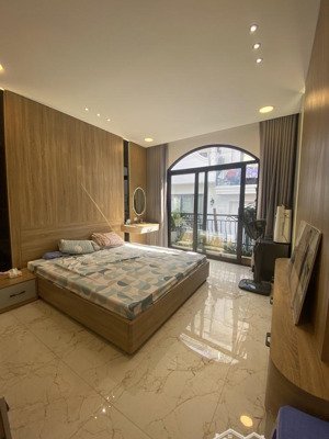 nhà đẹp dân xây phố nguyễn văn linh, 55m2- 5t, gara ô tô, thang máy, ngõ rộng thênh thang