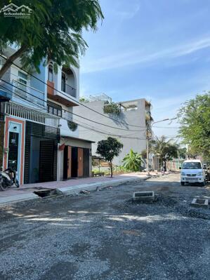 Bán nhà 5 tầng có hầm, kdc Nam Hùng Vương, Bình Tân, (4.5m x20) chỉ 11.25 tỷ