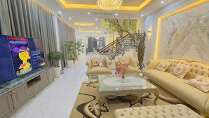 bán nhà mỹ đình, nam từ liêm, vị trí đẹp, kinh doanh, dân xây 2 thoáng, nội thất đẹp, 60m2, 12,4 tỷ