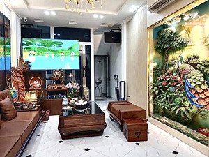 bán nhà riêng đẹp tại kim quan thượng, giá thỏa thuận, long biên,căn góc 6 tầng thang máy.dt 37m