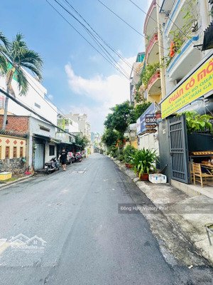 bán nhà nát tiện xây hxh 8m - trường trinh khu bàu cát - dt 73m2 - thông ba vân - giá 8.5 tỷ tl