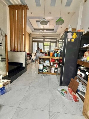 bán nhà 4tầng, tiện kinh doanh, đoạn kênh nước đen -tân kỳ tân quý - bình tân