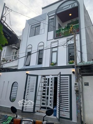 nhà đẹp biệt thự mini hà huy giáp, dt: 7x10, trệt 2 lầu 5pn, 4wc, giá 5ty15