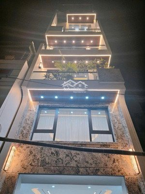 bán nhà phân lô trường chinh, dt 82m, 7 tầng,thang máy, giá 25 tỷ - gần phố vp kết hợp ở đều tốt.