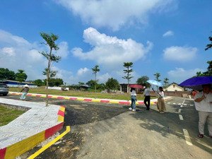 cắt lỗ 300tr! bán nhanh lô 100m2 siêu đẹp sát đường vành đai cn, ql21, gần đhqg, khu cnc hòa lạc