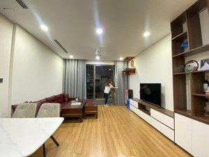 chính chủ bán căn rẻ nhất thị trường, 74.6m2 tầng cao. 2pn-2vs. cửa đn ban công tb full nội thất.