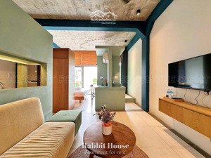 siêu phẩm căn hộ full nội thất hiện đại mới 100% vị trí đẹp ngay trung tâm q5 gần bên q1 giá tốt