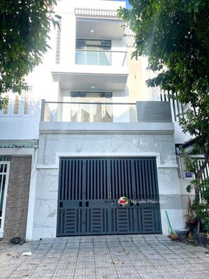 bán nhà mặt tiền đường thích quảng đức phước long b chỉ 11 tỷ 5