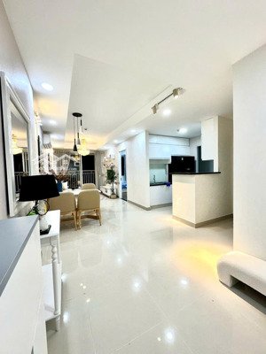 bán căn hộ chung cư ngô gia tự, 3,5 tỷ, 65m2, 2pn, 2wc tại quận 10, tp.hcm