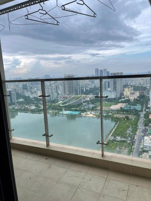 bán căn hộ vinhomes skylake, 3pn, view hồ, tầng cao, đẹp, 13.5 tỷ bao phí