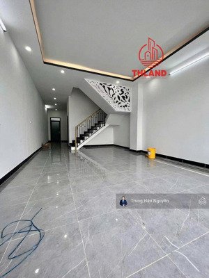 cho thuê nhà tây bắc mtđ số 5 ngay bến tàu và trung tâm thương mại, 13tr/tháng, hđ dài hạn.