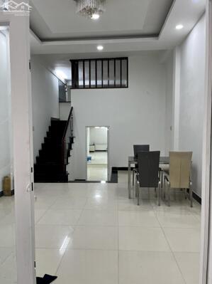 Top nhà vị trí đẹp 4.5 x 16m Nguyễn Trãi Bến Thành TP.HCM