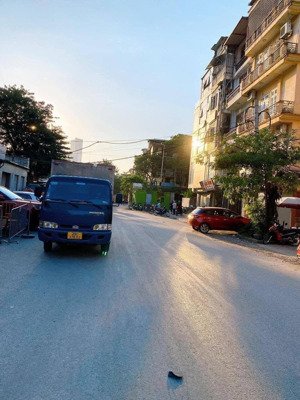 bán nhà 36 giang văn minh : 48m2 4 tầng - mt 4m - ngõ oto - vị trí đẹp