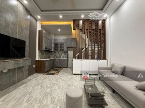 bán nhà mới 36/46 m2 6 tầng ngõ 3 gác, cách 2 nhà ra ngõ ô tô giá 8,75 tỷ