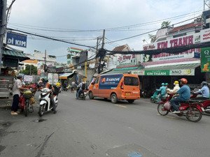 mặt tiền đường kinh doanh gần chợ an nhơn - nhà 3 tầng dt 4x20m - giá 10.5 tỷ