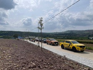 đất hiếm có diện tích 1000m2 có 100m thổ cư tân hà lâm hà lâm đồng chỉ 760 triệu /lô