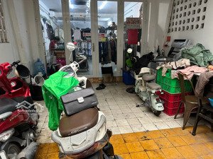 bán gấp trong tháng - bán nhà nguyễn đình chiểu 71.2m² - 3 tầng - 20 tỷ