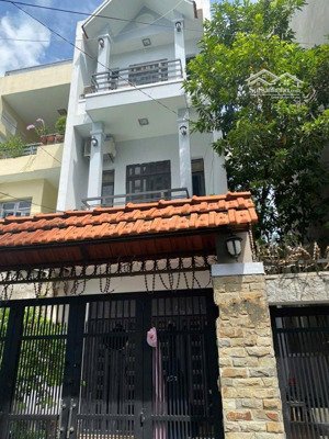 4 tầng ngang 6.9m hẻm xe hơi bùi quang là gần emart 2 & chợ phạm văn bạch