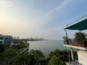 Bán nhà phố Trích SÀi, 5 tầng , diện tích 45m2,giá 19 tỷ