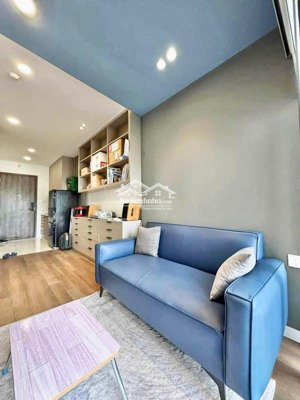 căn hộ như ảnh : 9 triệu có tl, 1pn 1wc full có nội thất, đầy giỏ hàng 1pn 2pn 3pn