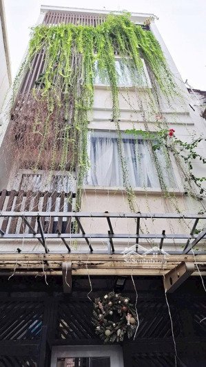 chủ về đà lạt hưởng cuộc sống an yên - bán lại căn nhà kỷ niệm - ngay nguyễn văn trỗi, phú nhuận